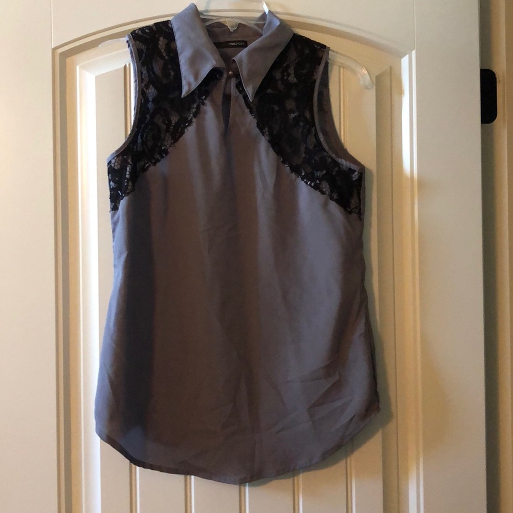 Women’s dress shirt